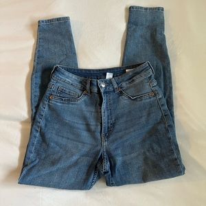 H&M denim skinny jeans size 6